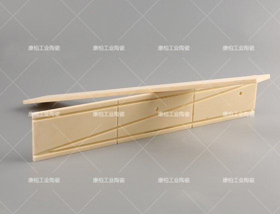 使用氧化鋁陶瓷有哪些優(yōu)勢？